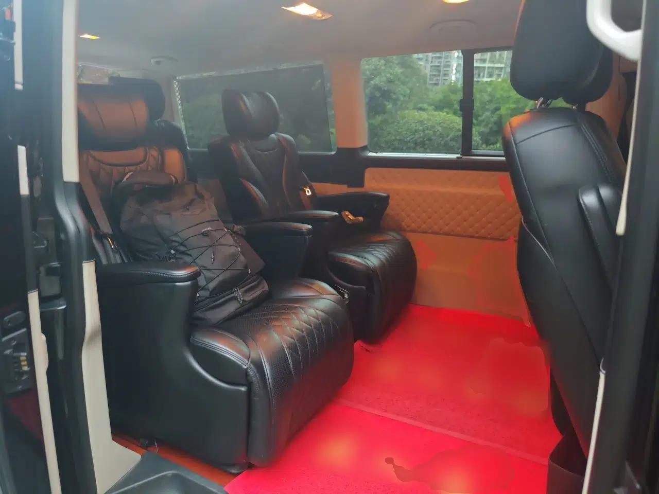 Volkswagen Caravelle 2019 2.0 TSI Four-Wheel Drive Luxury Edition 7 Seats — миниатюра 17