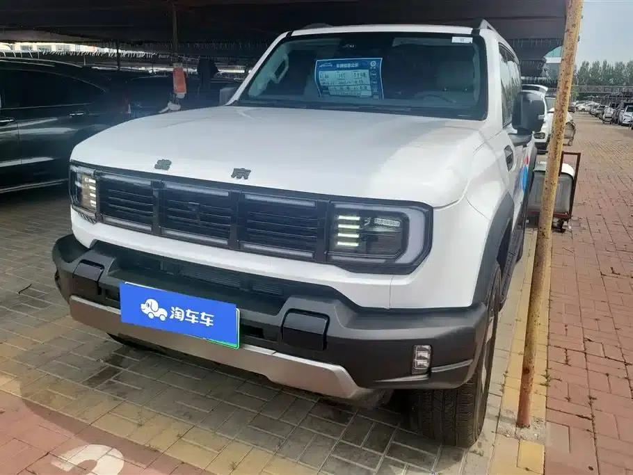 Beijing BJ40 Range Extender 2025 Standard Edition — миниатюра 1