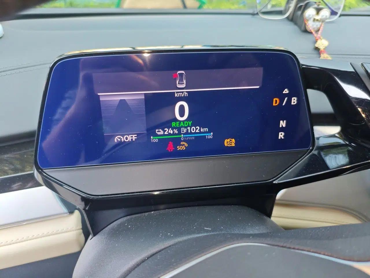 Volkswagen ID.6 CROZZ 2021 Long-Range PRO Edition — миниатюра 11