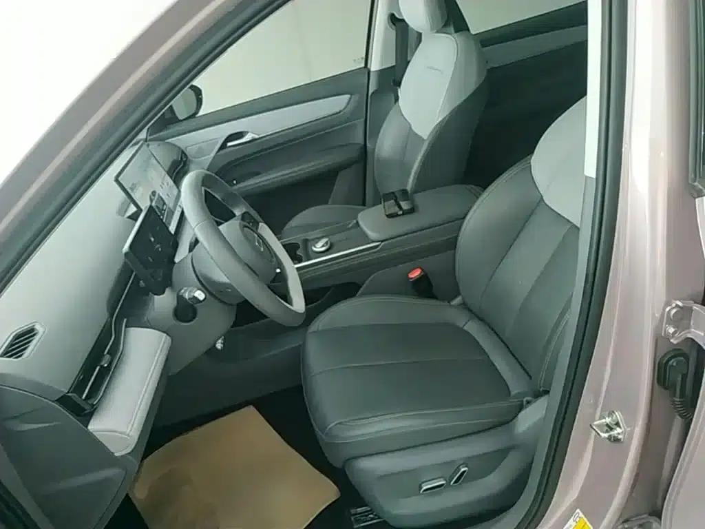 Yueyi 03 2025 565km Premium Edition — миниатюра 15