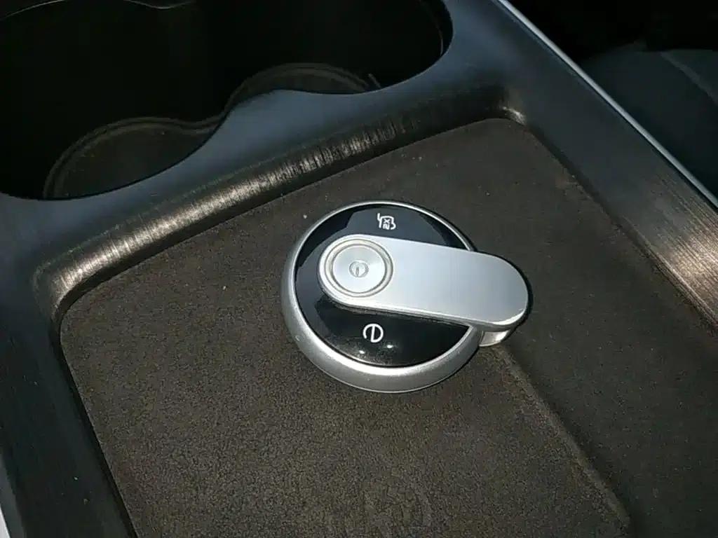 Yueyi 03 2025 565km Premium Edition — миниатюра 9