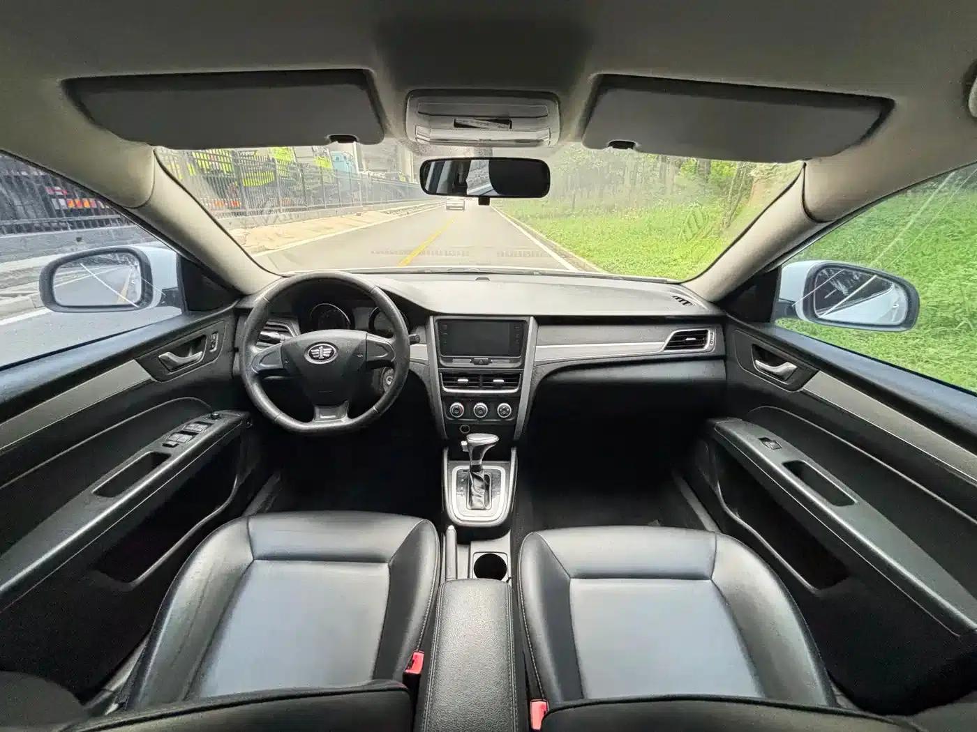 Bestune B30 2019 1.6L Automatic Comfort Model — миниатюра 9