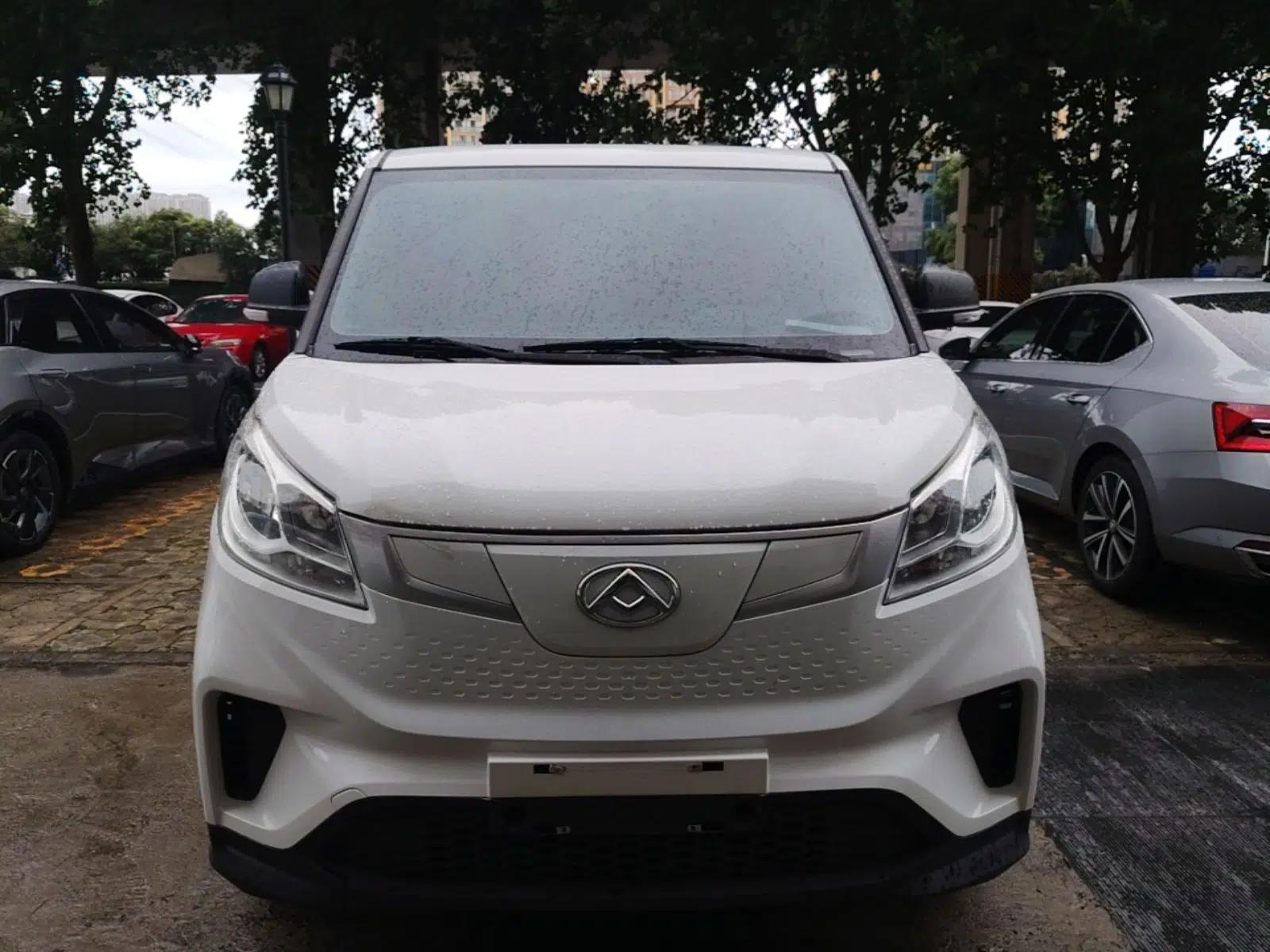 SAIC MAXUS EV30 2023 Pure-Electric Smart Logistics Expert with Long Wheelbase Guoxuan — миниатюра 2