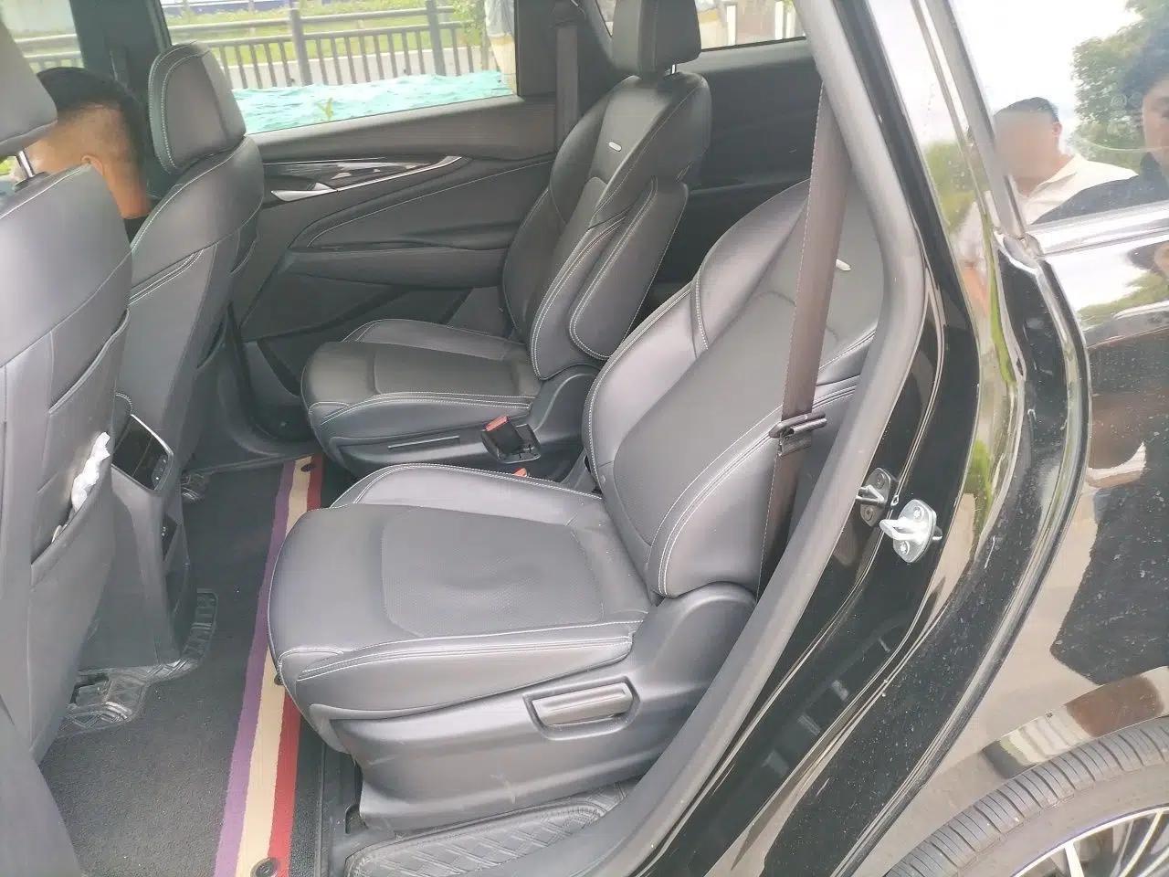 SAIC MAXUS Dajia 5 2024 1.3T PLUG-IN Enjoyment Edition 7-Seater — миниатюра 17