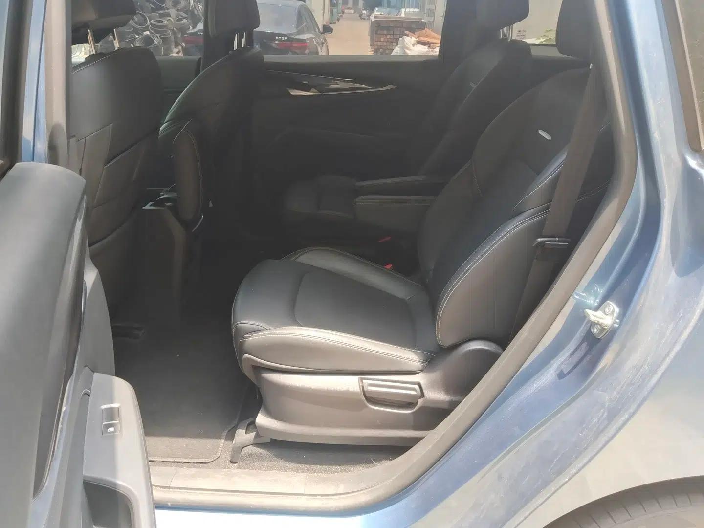SAIC MAXUS EUNIQ 5 2020 1.3T PLUG-IN Elite Edition — миниатюра 20