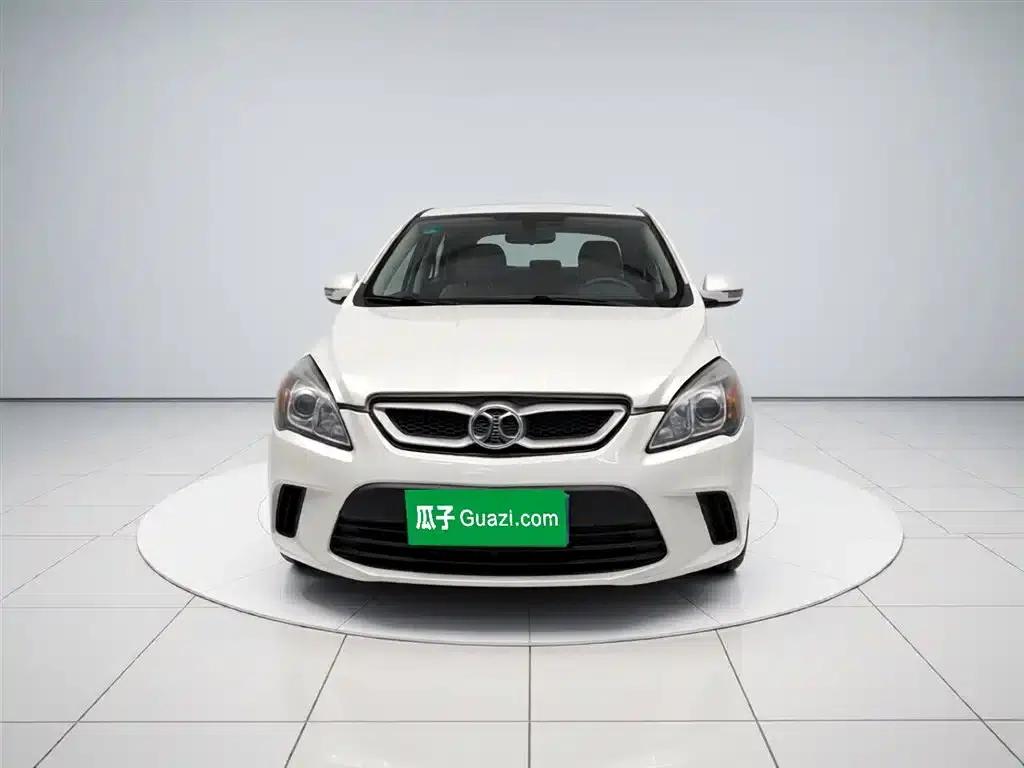 2015 Senova D20 Hatchback 1.5L Manual Comfort Edition — миниатюра 2