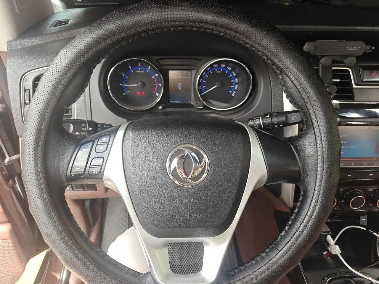 FORTHING SX6 2016 1.6L Manual Luxury Model — миниатюра 10