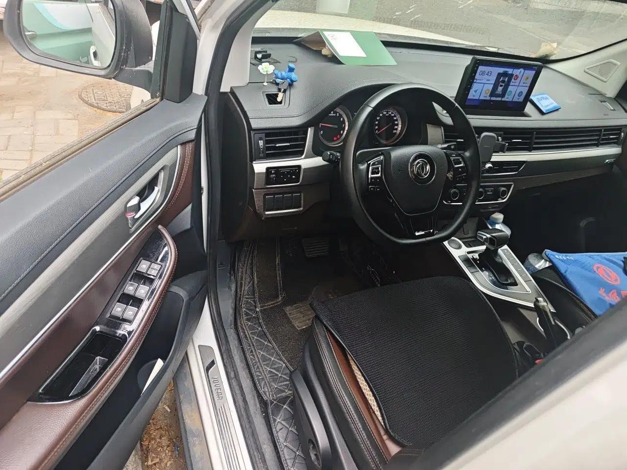 FORTHING Joyear X6 2017 Enjoy Series 1.5T CVT Luxury Model — миниатюра 16