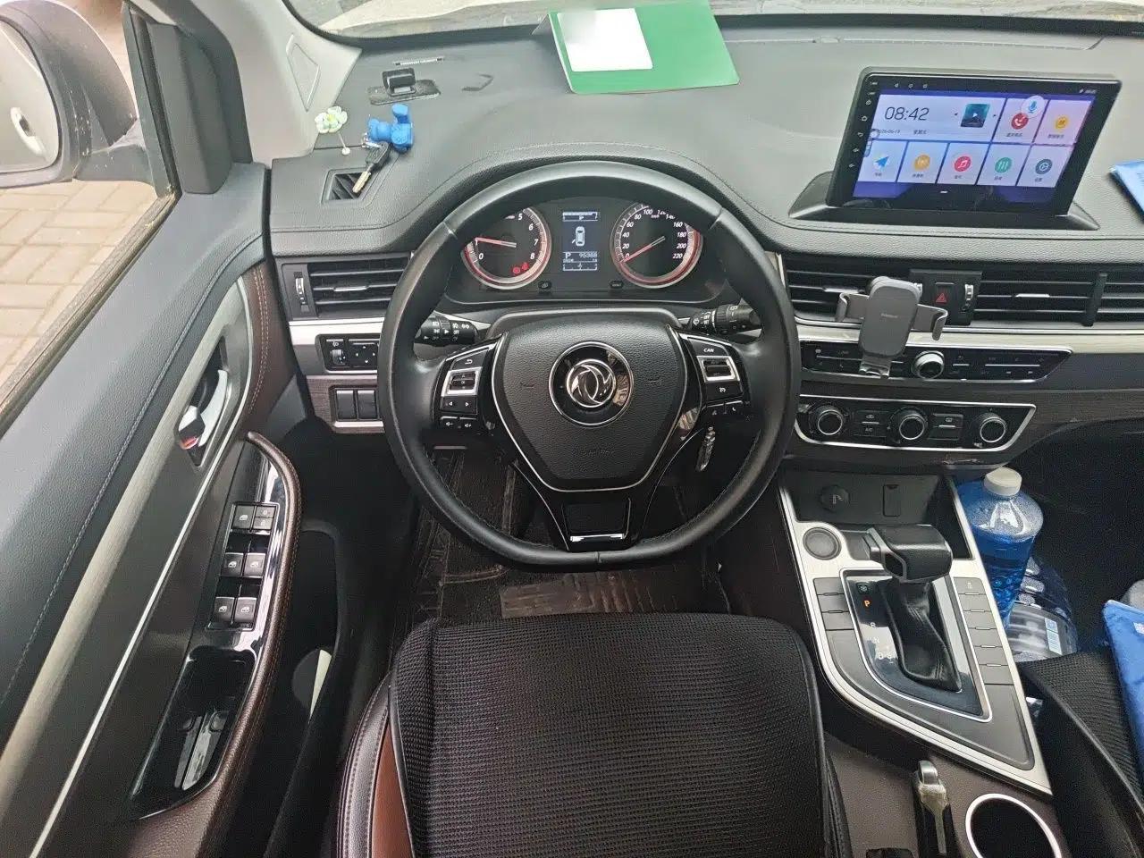 FORTHING Joyear X6 2017 Enjoy Series 1.5T CVT Luxury Model — миниатюра 10