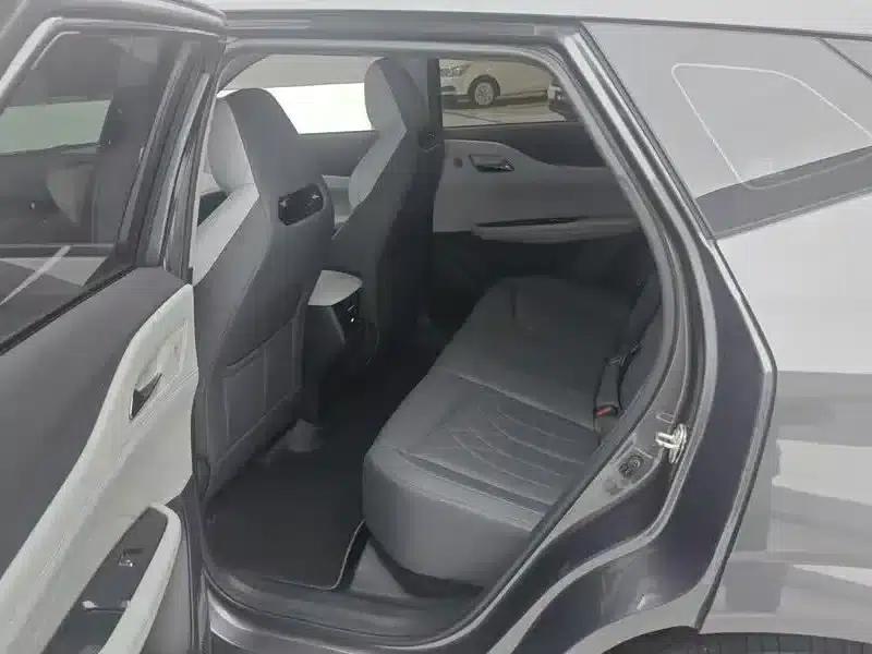 Changan UNI-Z New Energy 2024 Blue Whale Smart Electric iDD 125km Excellent Edition — миниатюра 7