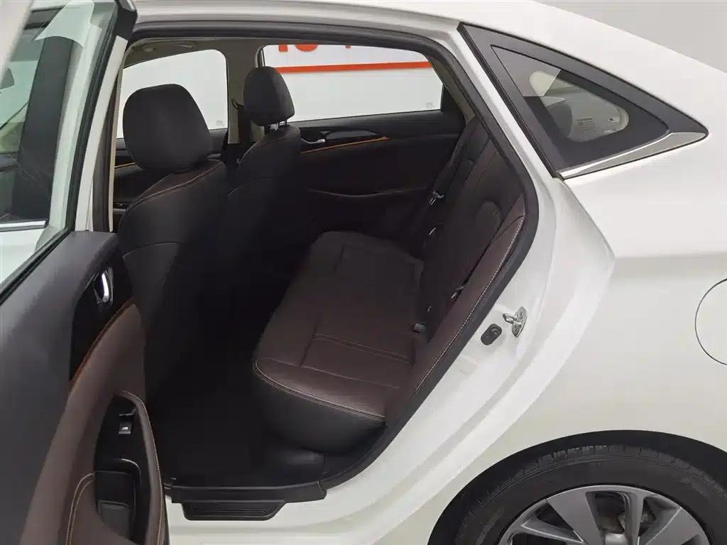 Changan Eado DT 2018 1.6L Manual Smart Edition — миниатюра 15