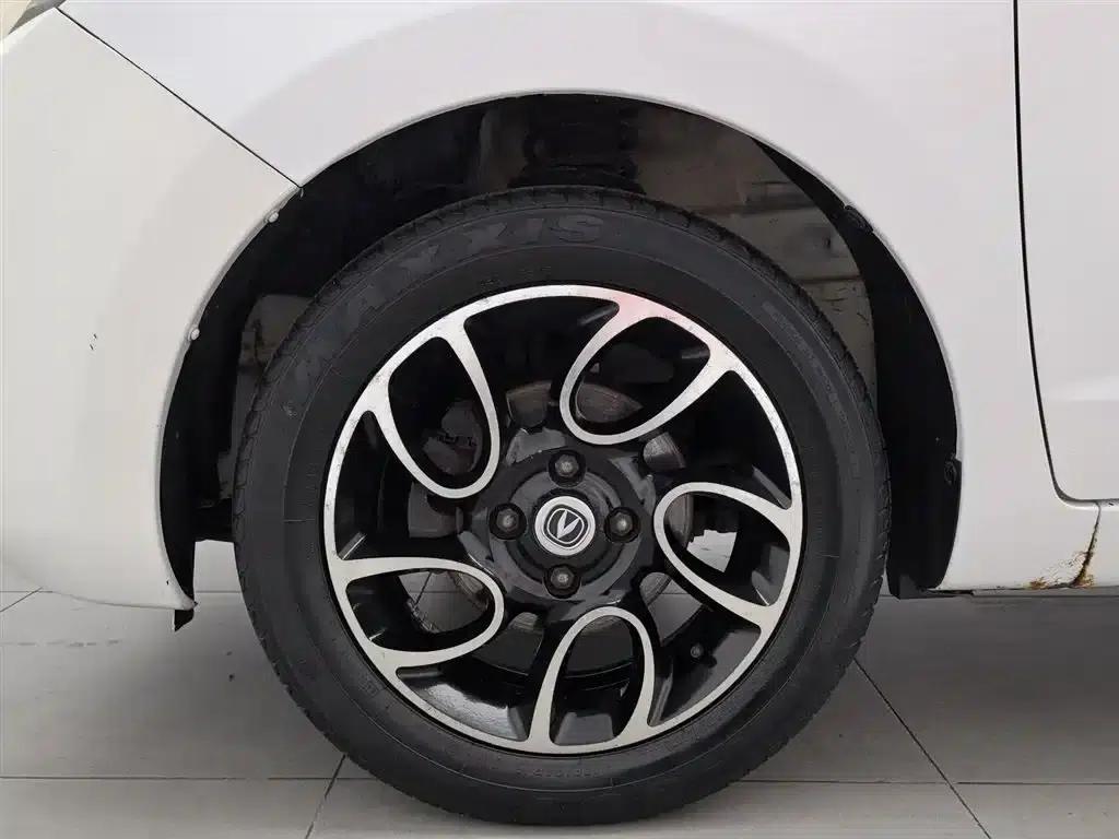 Benben 2015 1.4L IMT Premium Edition (National V Emission Standard) — миниатюра 17