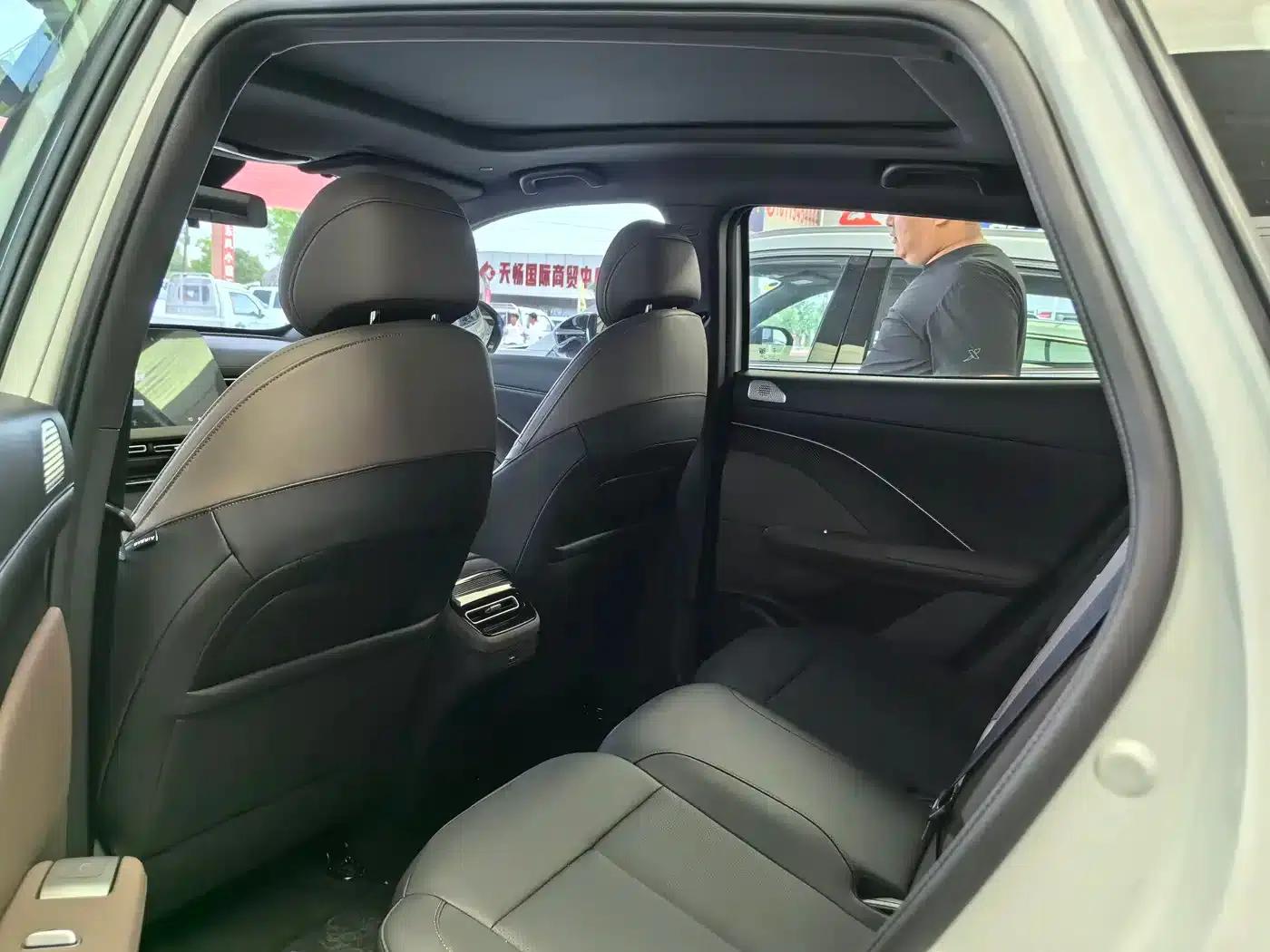 Changan CS55PLUS PHEV 2026 Smart New Blue Whale 125km Smart Edition — миниатюра 9