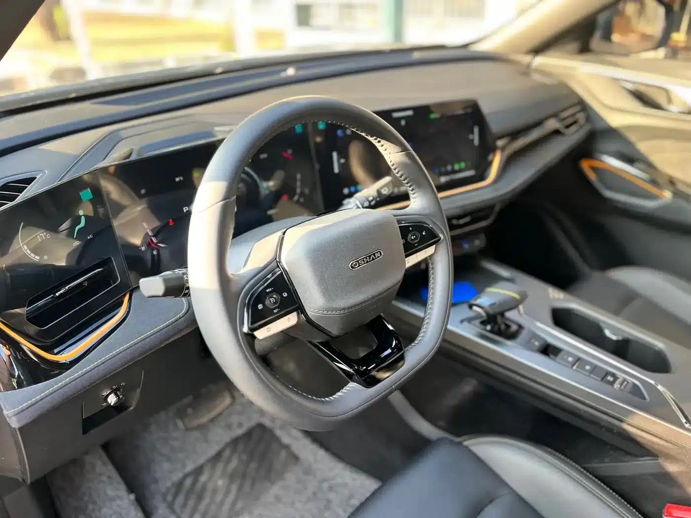 Changan Oushang X5 PLUS 2023 Facelift 1.5T DCT Premium Edition — миниатюра 7