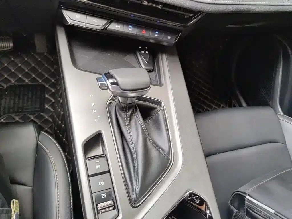 Changan Oushang X5 PLUS 2023 Facelift 1.5T DCT Pioneer Edition — миниатюра 14