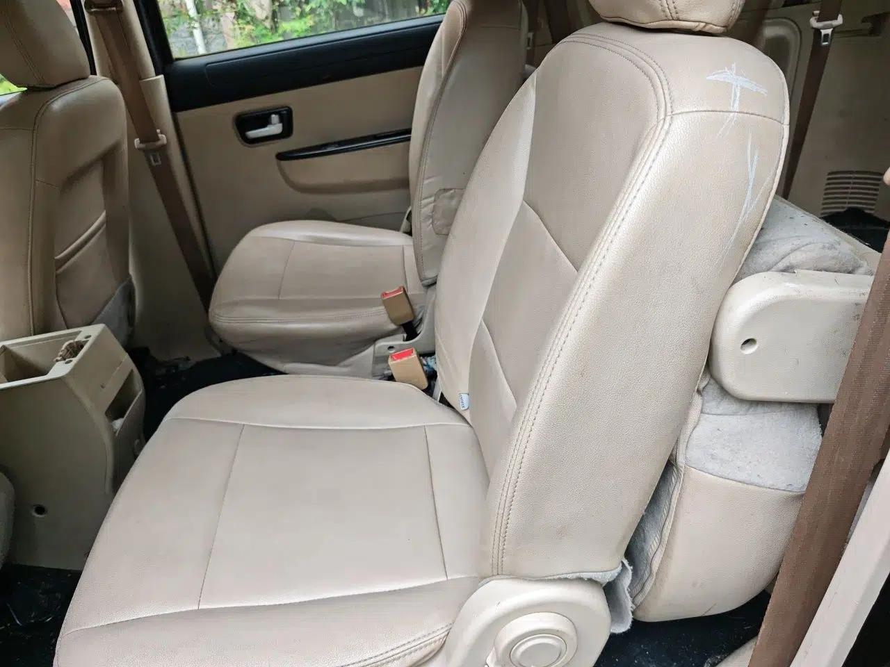 Dongfeng Fengon 370 2016 1.5L Manual Standard Edition SFG15-05 7 Seats — миниатюра 17