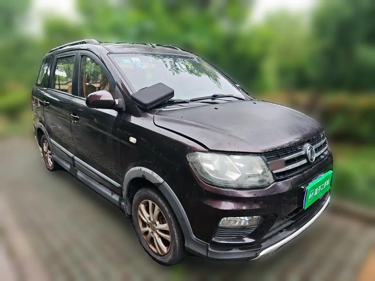 Dongfeng Fengon 370 2016 1.5L Manual Standard Edition SFG15-05 7 Seats — миниатюра 3