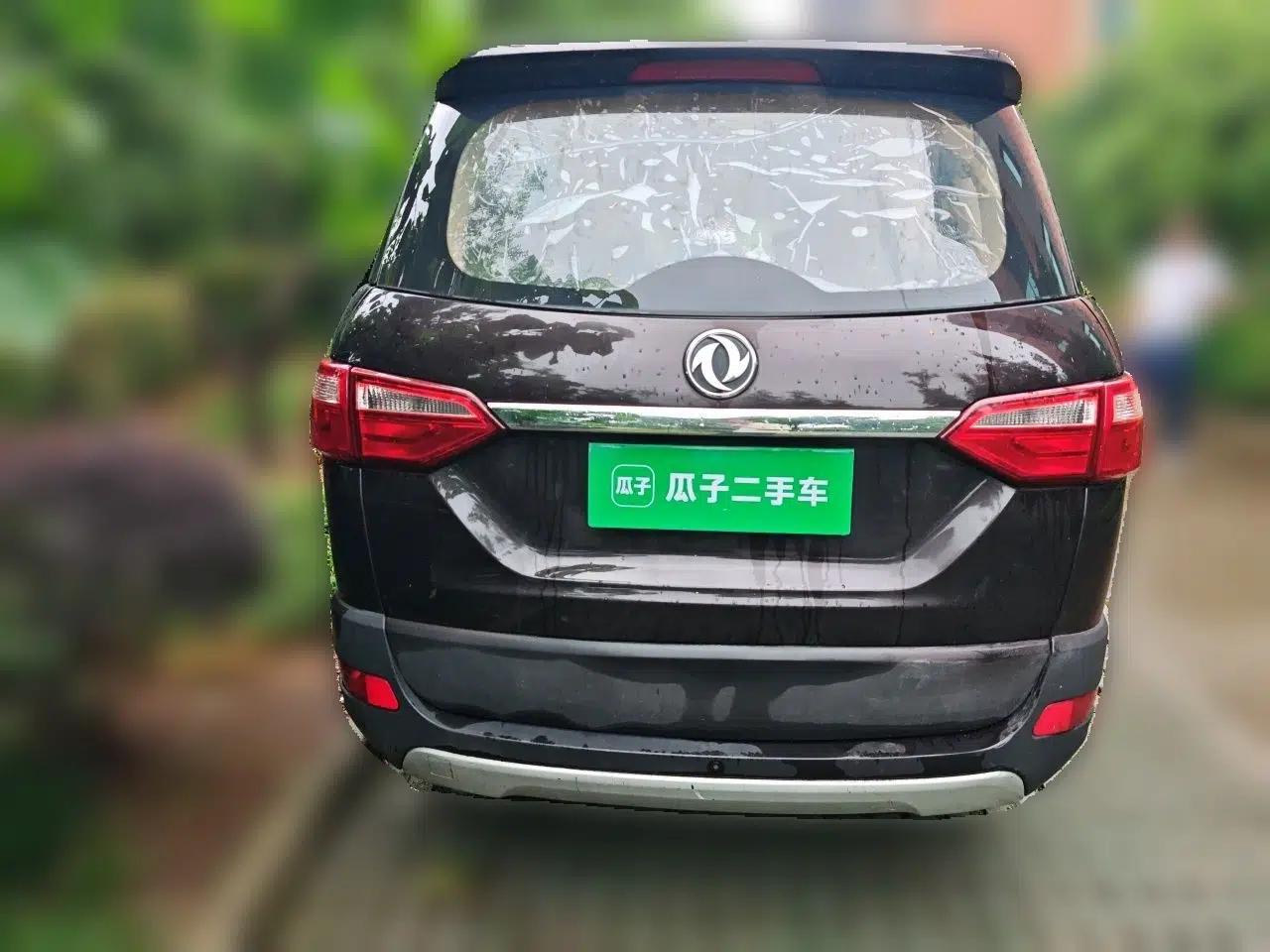 Dongfeng Fengon 370 2016 1.5L Manual Standard Edition SFG15-05 7 Seats — миниатюра 5