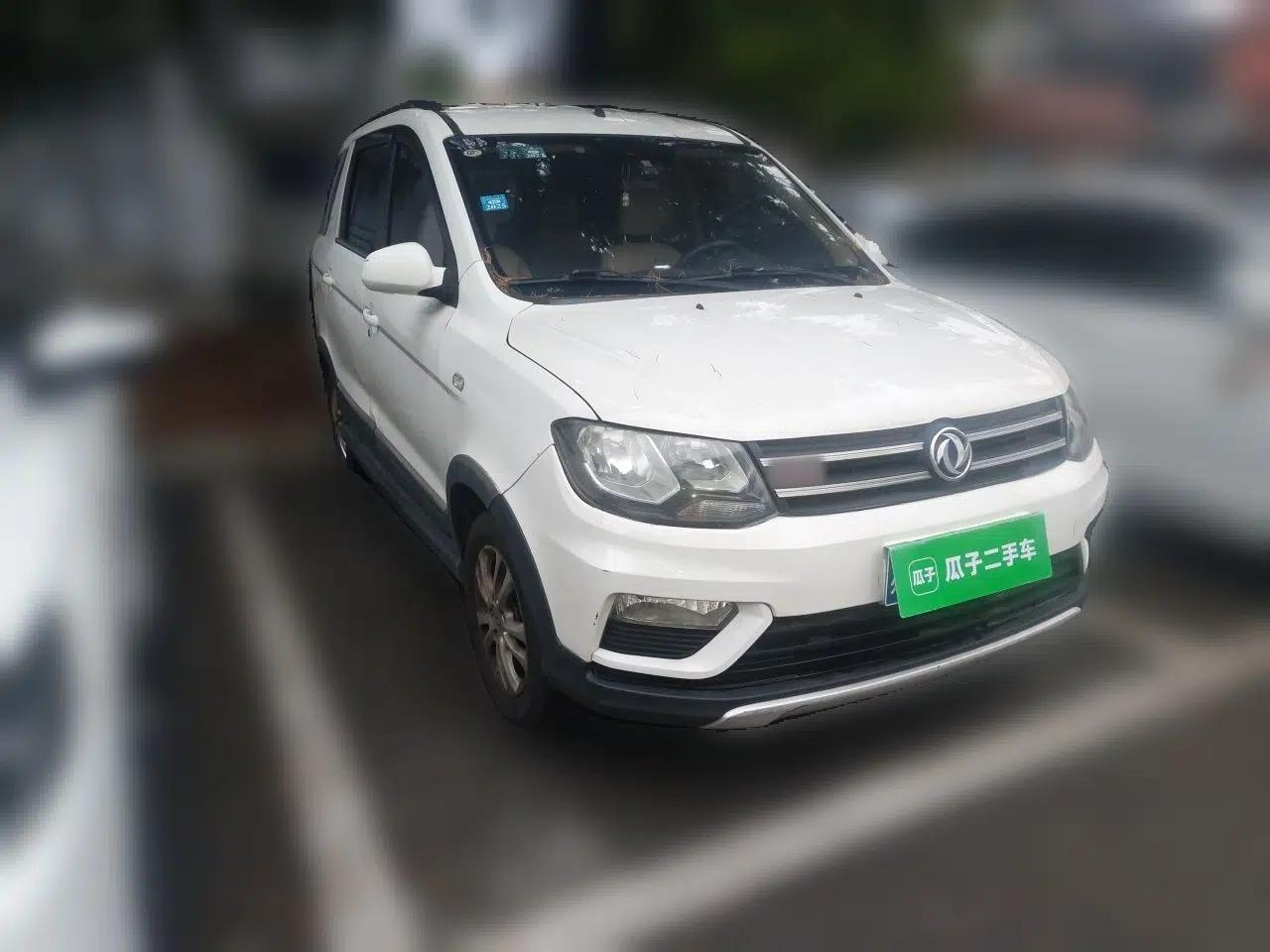 Dongfeng Fengon 370 2016 1.5L Manual Comfort 7-Seater — миниатюра 3