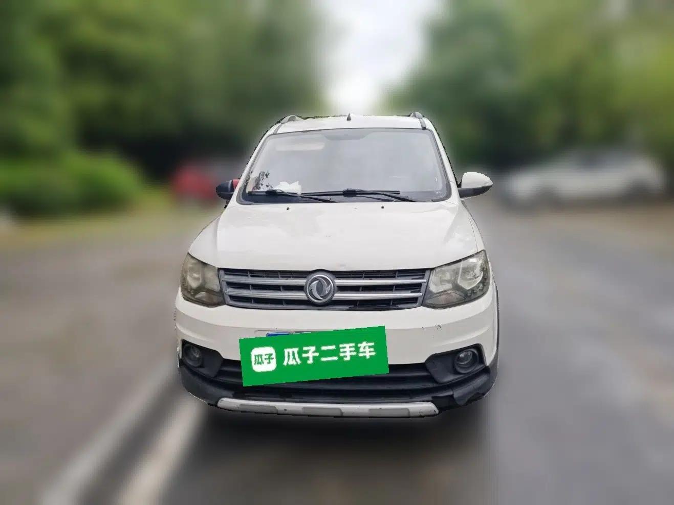 Dongfeng Fengon 360 2015 1.5L Manual Comfort 7-Seater China IV Standard — миниатюра 2