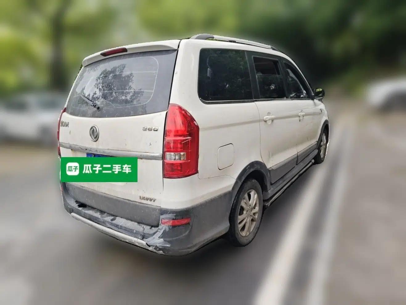 Dongfeng Fengon 360 2015 1.5L Manual Comfort 7-Seater China IV Standard — миниатюра 6