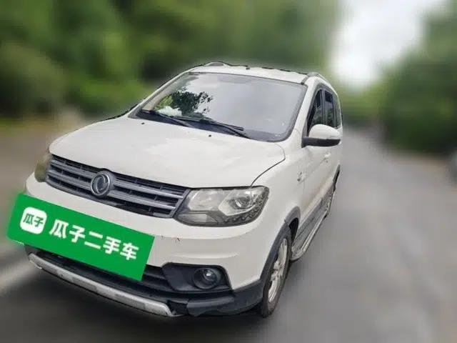 Dongfeng Fengon 360 2015 1.5L Manual Comfort 7-Seater China IV Standard