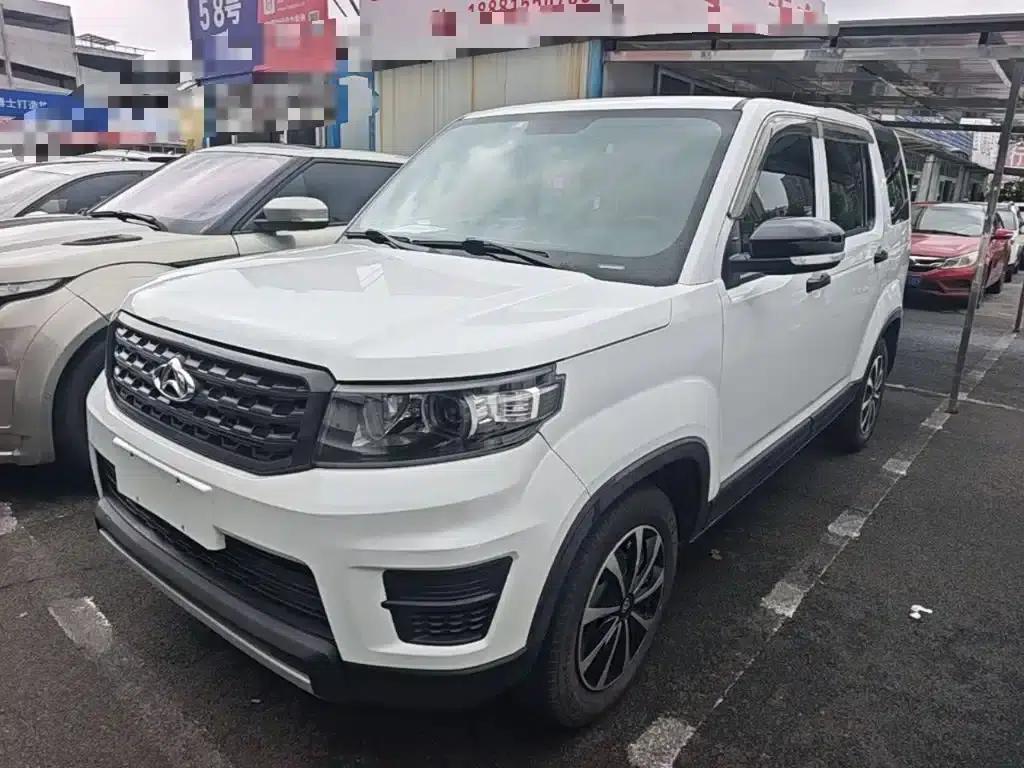 Changan Oushang X70A 2020 1.5L Manual Basic Model — миниатюра 1