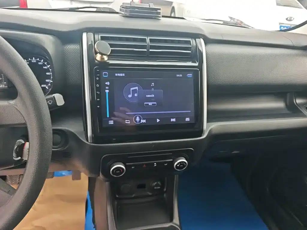 Changan Oushang X70A 2020 1.5L Manual Basic Model — миниатюра 13