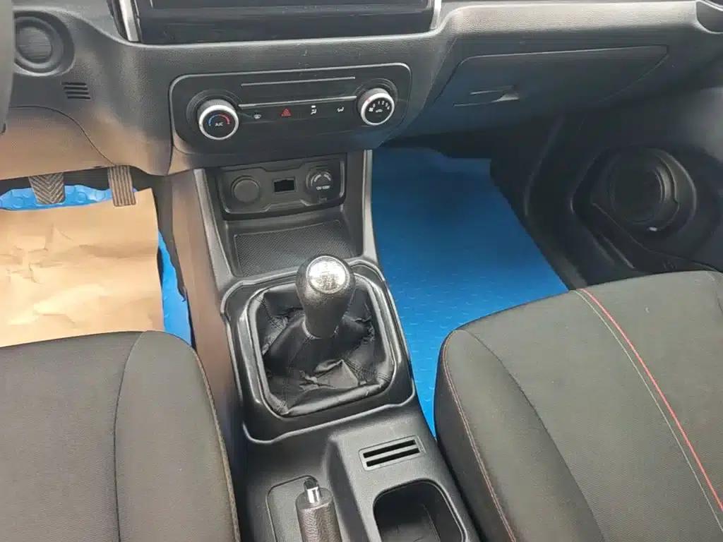 Changan Oushang X70A 2020 1.5L Manual Basic Model — миниатюра 14