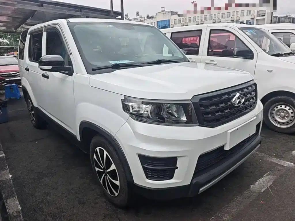 Changan Oushang X70A 2020 1.5L Manual Basic Model — миниатюра 4