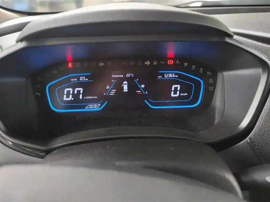 Changan Oushang A800 2017 1.6L Manual Comfort Model — миниатюра 14