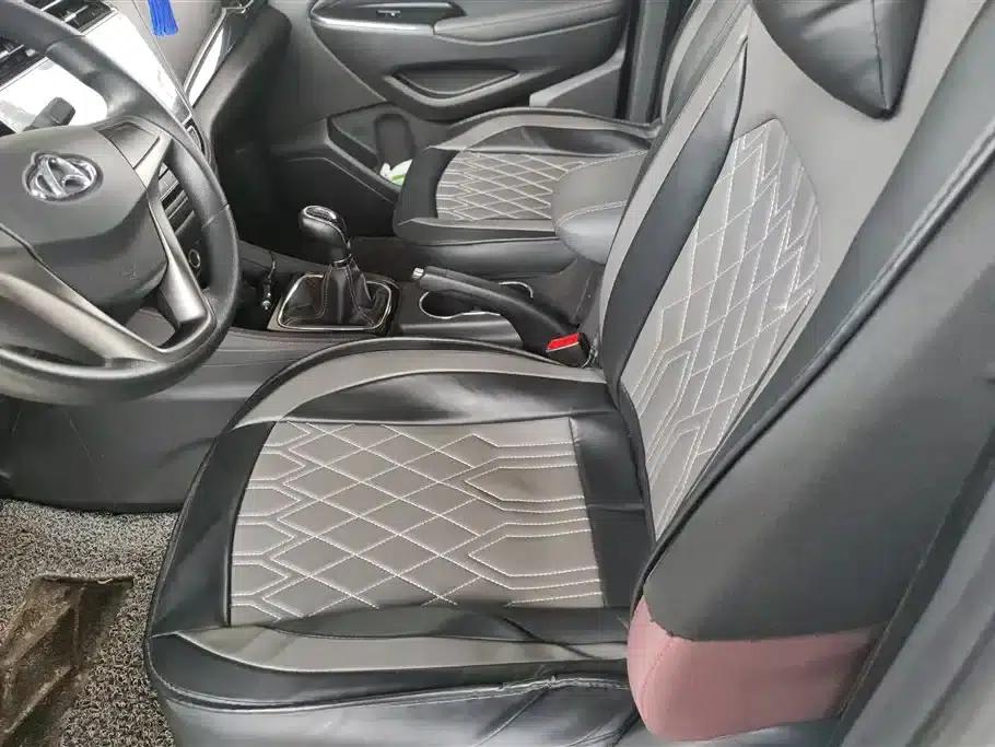 Changan Oushang A800 2017 1.6L Manual Comfort Model — миниатюра 9
