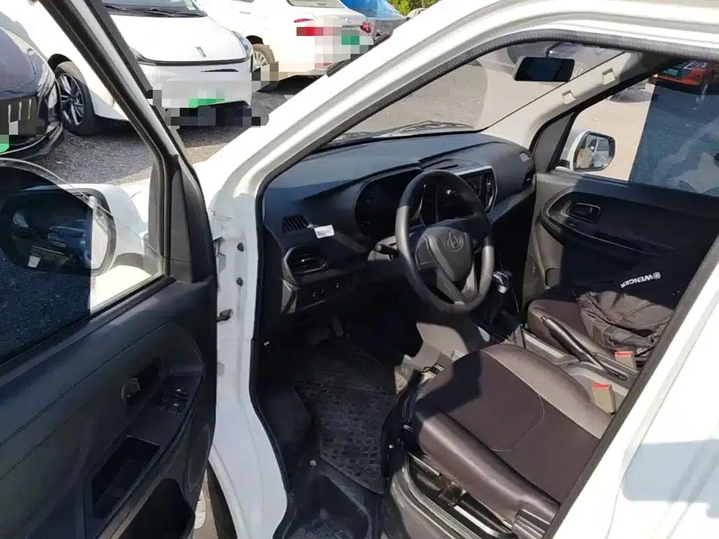 Changan Ruixing EM80 2023 Model EM80 II 7-Seater Comfort Edition (Side Door) — миниатюра 16