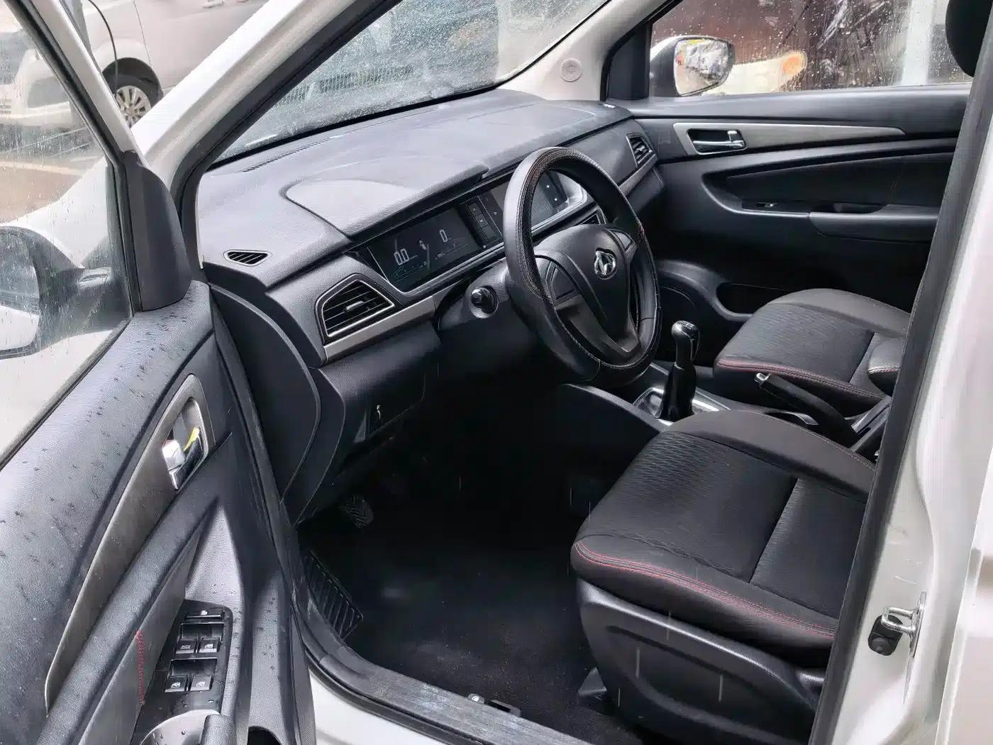 Changan Oushang A600 2017 1.5L Manual Elite — миниатюра 7