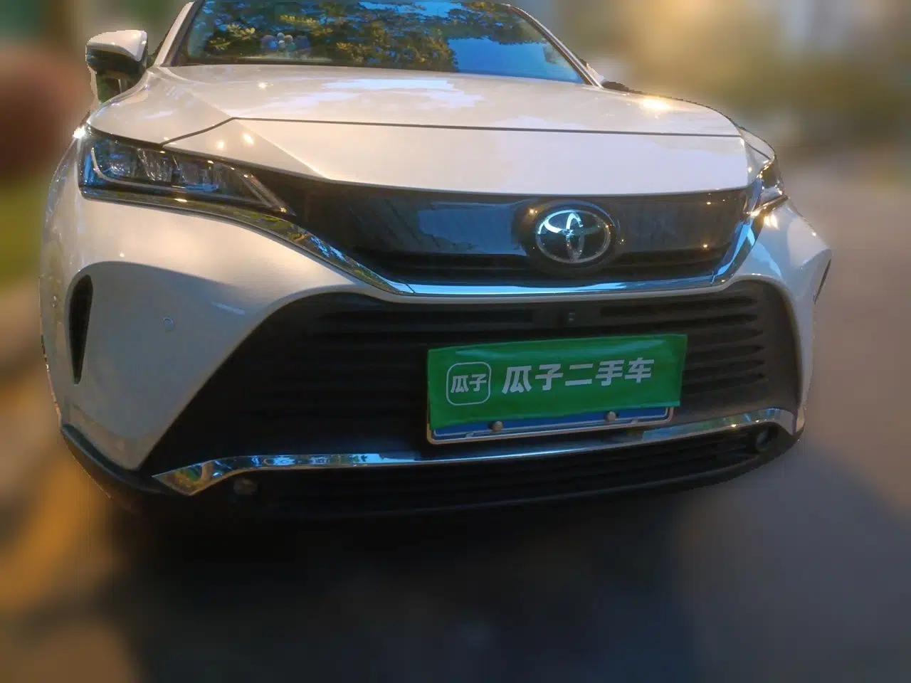 Toyota Harrier 2023 2.0L CVT Two-Wheel Drive Entry Version — миниатюра 2