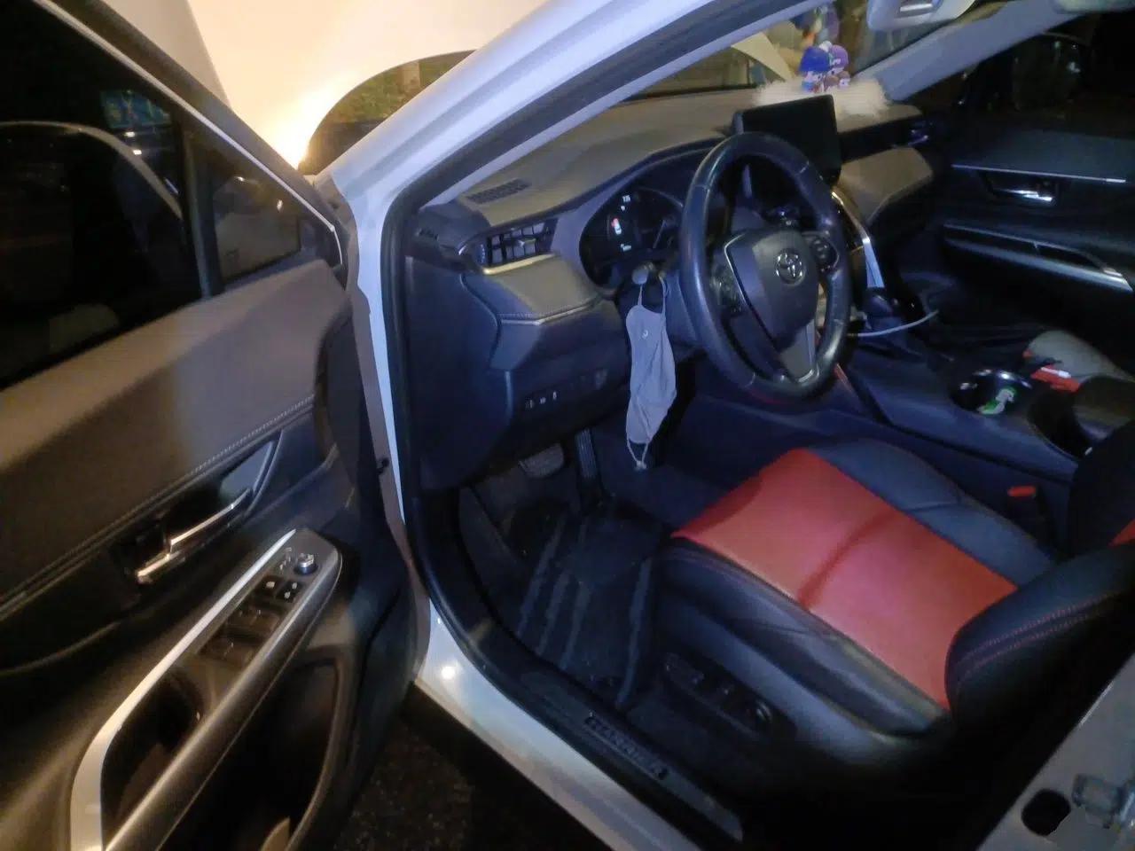 Toyota Harrier 2023 2.0L CVT Two-Wheel Drive Entry Version — миниатюра 16