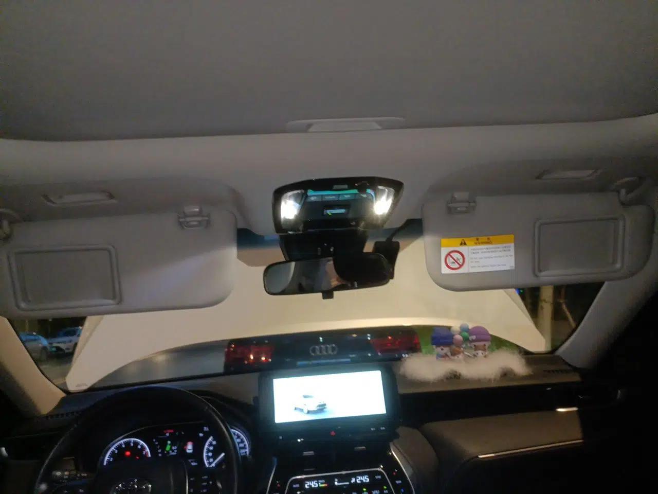 Toyota Harrier 2023 2.0L CVT Two-Wheel Drive Entry Version — миниатюра 18