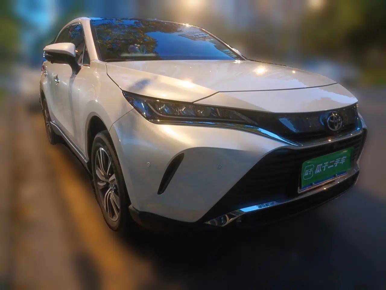 Toyota Harrier 2023 2.0L CVT Two-Wheel Drive Entry Version — миниатюра 3