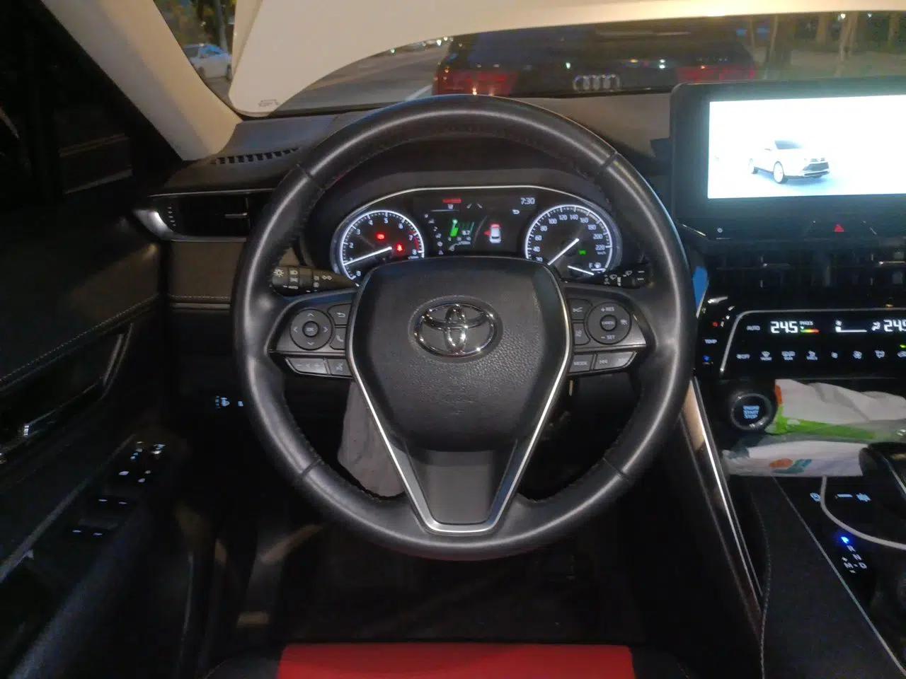 Toyota Harrier 2023 2.0L CVT Two-Wheel Drive Entry Version — миниатюра 10
