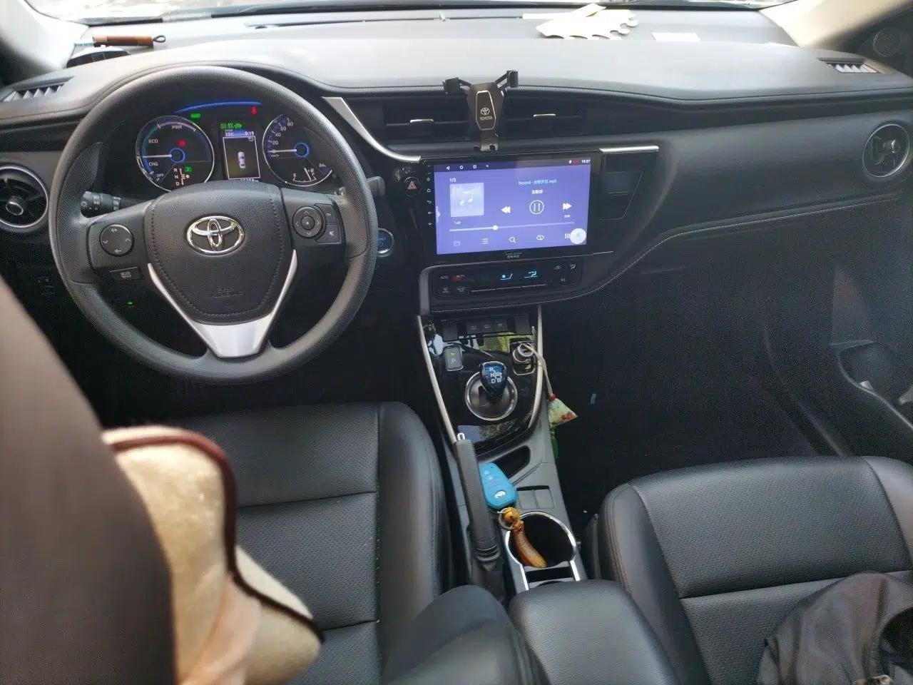 Toyota Corolla Hybrid E+ 2019 1.8L E-CVT Leading Edition — миниатюра 9