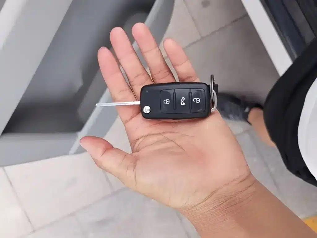 Caravelle 2015 2.0TSI 4WD Comfort Edition — миниатюра 9