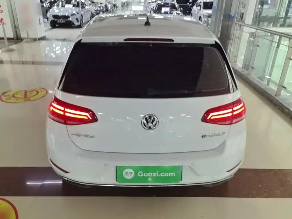 2020 Golf EV — миниатюра 6