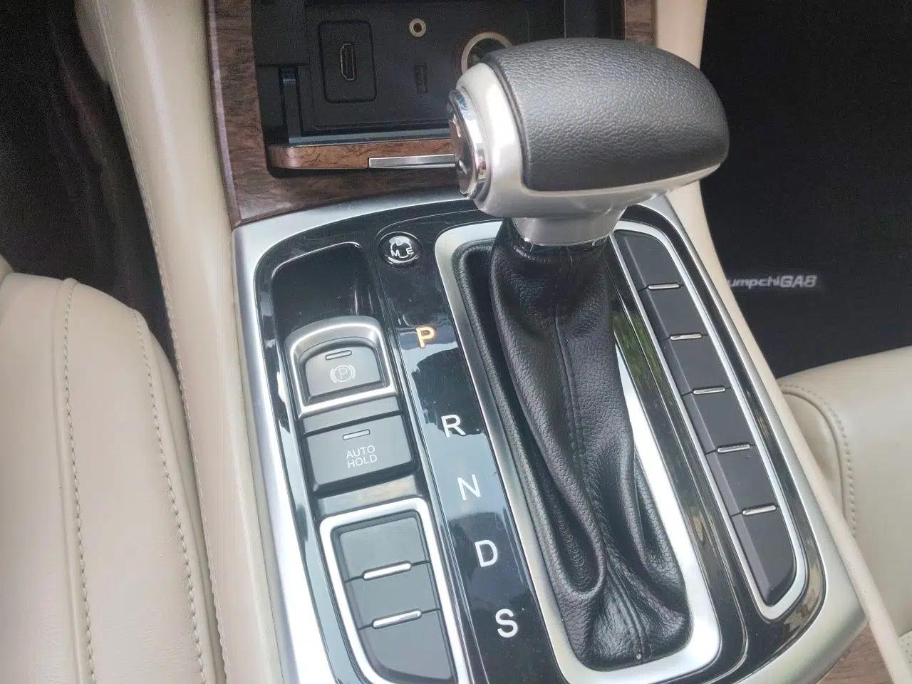GAC Trumpchi GA8 2016 320T Luxury Edition — миниатюра 14
