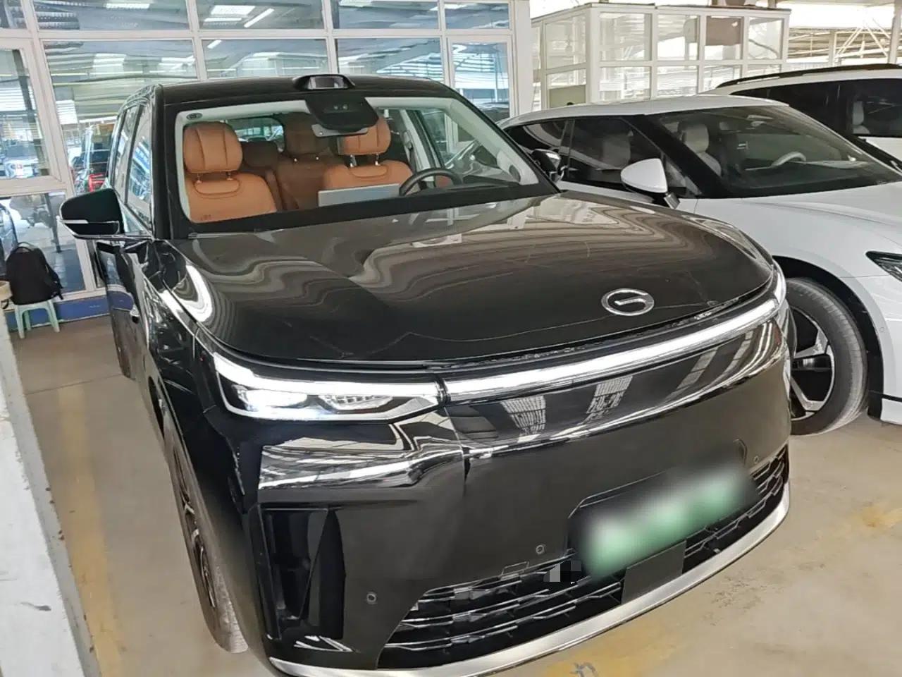 GAC Trumpchi S9 2025 Model Qiankun Ultra 6-Seater — миниатюра 3