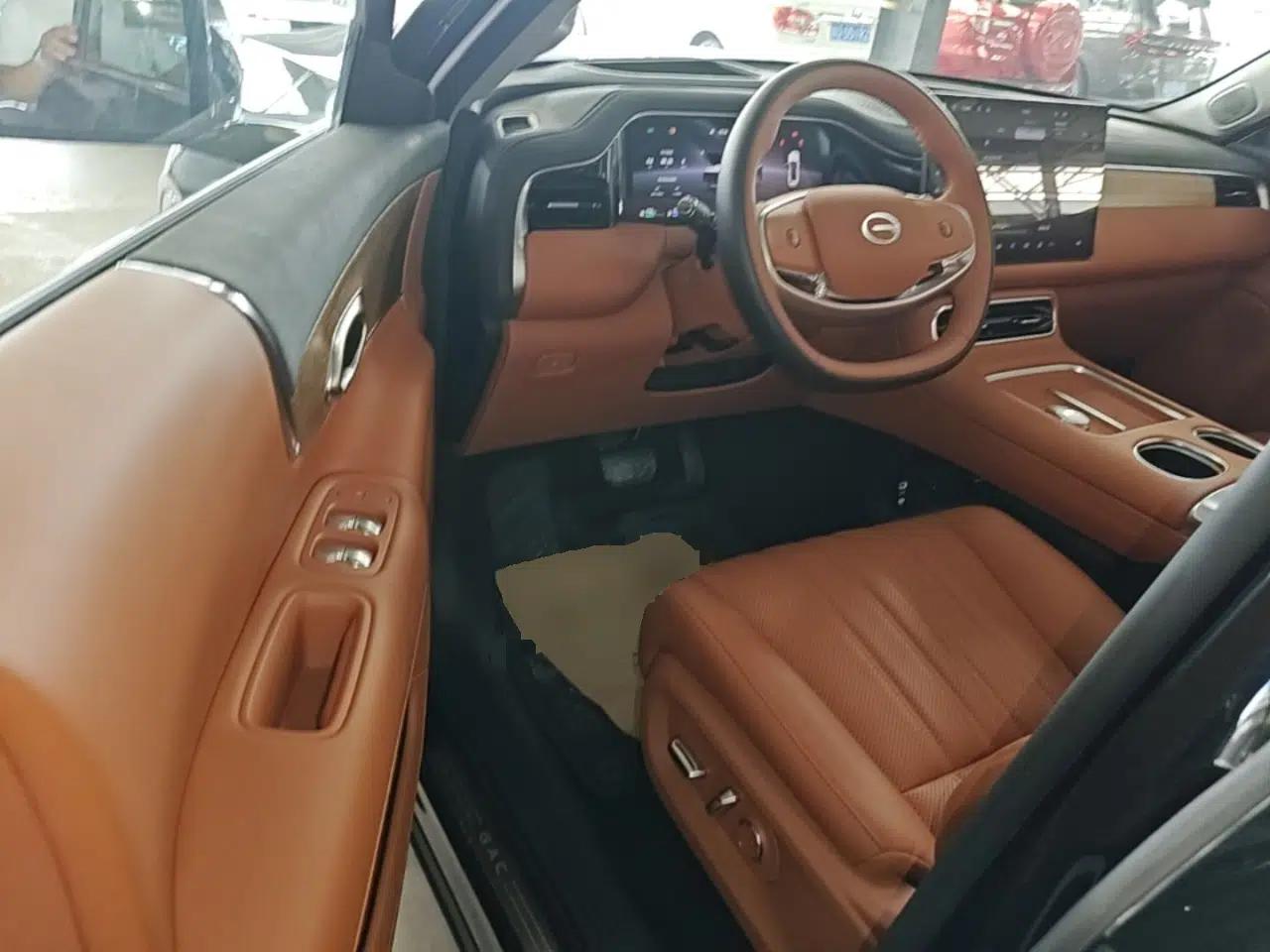 GAC Trumpchi S9 2025 Model Qiankun Ultra 6-Seater — миниатюра 23