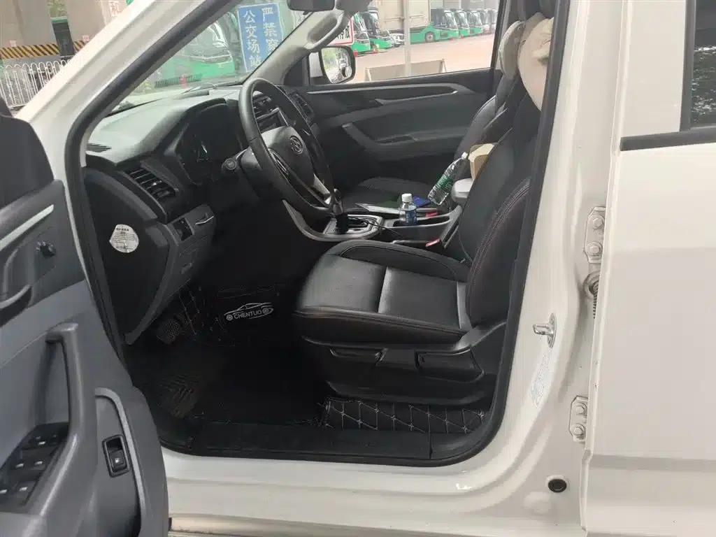 Maxus T60 2019 2.0T Gasoline Automatic Two-Wheel Drive High Chassis Comfort Model Standard Box (National VI Emission Standard) — миниатюра 11