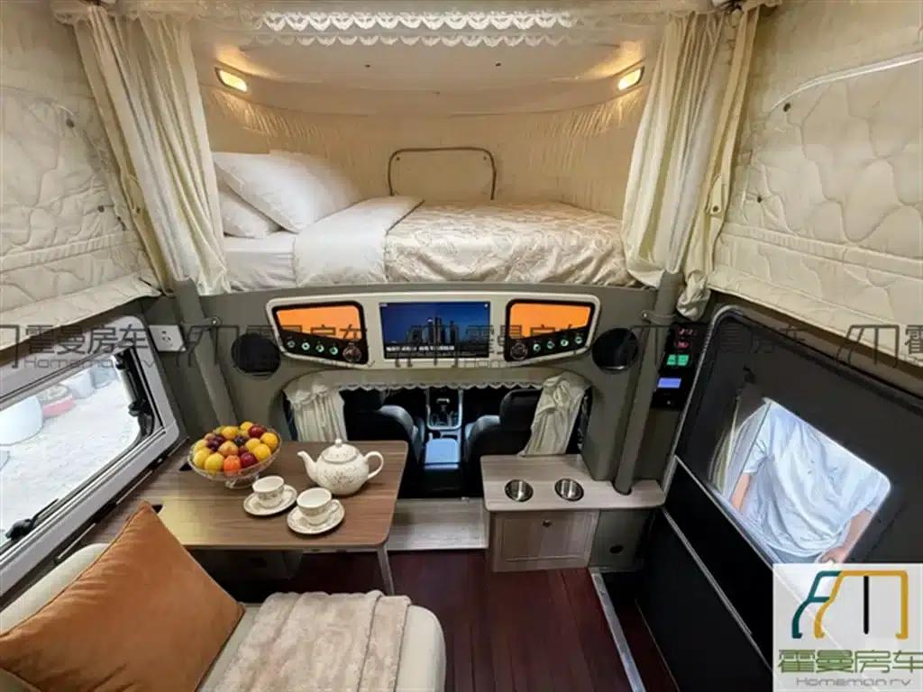 Maxus T70 2020 2.0T Diesel Automatic 4WD Comfort Edition with Long Box and High Chassis — миниатюра 6