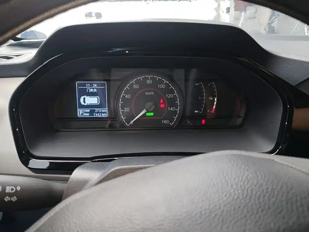 Maxus EV30 2023: Pure Electric Intelligent Logistics Expert - Long Wheelbase Guoxuan — миниатюра 12