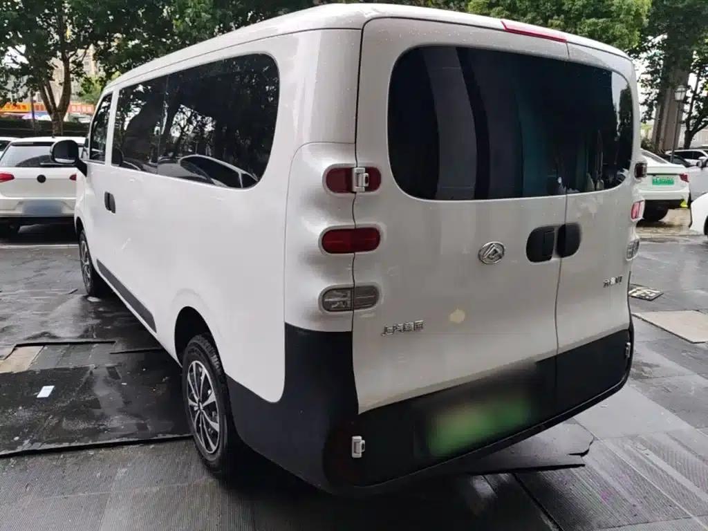 Dana V1 2025 Low-Roof Multi-functional Version 42kWh — миниатюра 5