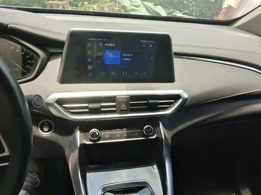 SAIC MAXUS EUNIQ 5 2020 1.3T PLUG IN Elite Edition — миниатюра 6
